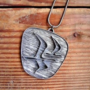  1970's Tortolani Seagull Pendant Necklace